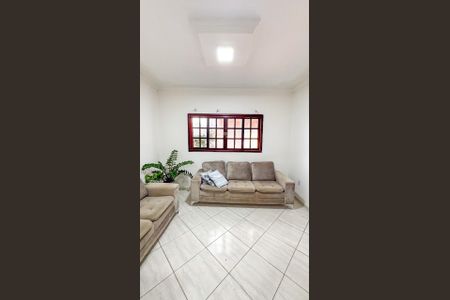 Sala de casa para alugar com 3 quartos, 175m² em Vila Branca, Jacareí