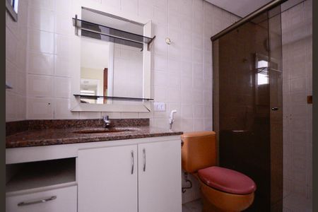Apartamento à venda com 86m², 3 quartos e 1 vaga Apartamento à venda com 86m², 3 quartos e 1 vagaBanheiro da Suite