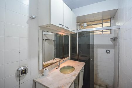 Casa para alugar com 279m², 5 quartos e 2 vagasBanheiro