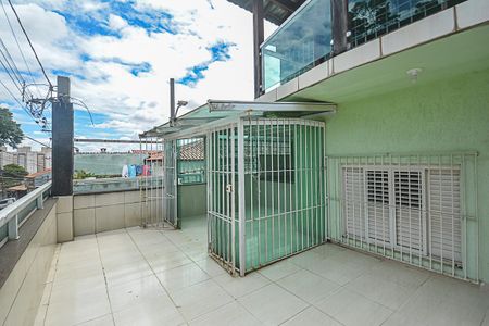 Casa para alugar com 279m², 5 quartos e 2 vagasQuintal