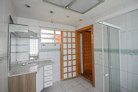 Casa para alugar com 279m², 5 quartos e 2 vagasBanheiro da Suíte
