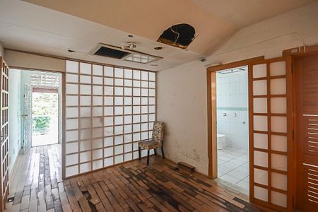 Casa para alugar com 279m², 5 quartos e 2 vagasQuarto Suíte