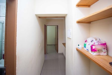 Apartamento à venda com 55m², 2 quartos e sem vagaCorredor