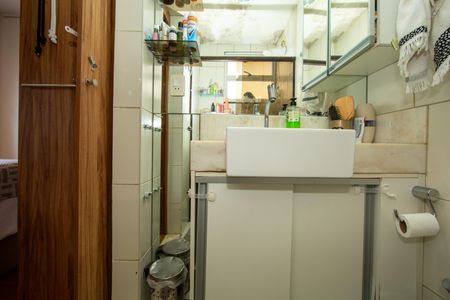 Apartamento à venda com 70m², 2 quartos e 1 vagaBANHEIRO1