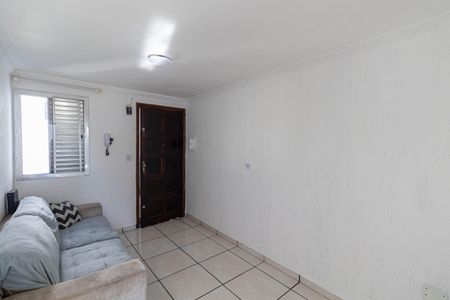 Sala de apartamento à venda com 3 quartos, 56m² em Itaquera, São Paulo