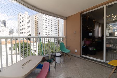 Apartamento à venda com 101m², 3 quartos e 2 vagas Apartamento à venda com 101m², 3 quartos e 2 vagasVaranda da Sala