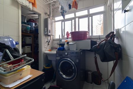 Apartamento à venda com 101m², 3 quartos e 2 vagas Apartamento à venda com 101m², 3 quartos e 2 vagasLavanderia