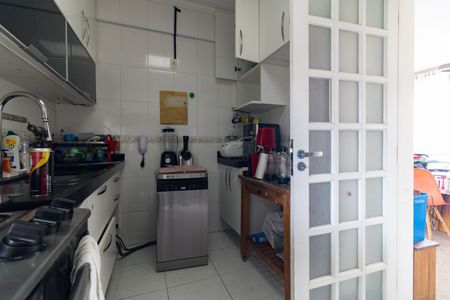 Apartamento à venda com 101m², 3 quartos e 2 vagas Apartamento à venda com 101m², 3 quartos e 2 vagasCozinha