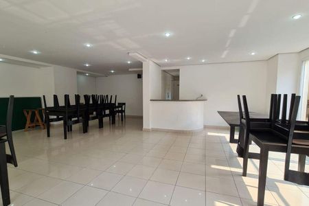 Apartamento à venda com 101m², 3 quartos e 2 vagas Apartamento à venda com 101m², 3 quartos e 2 vagasSalão de Festas