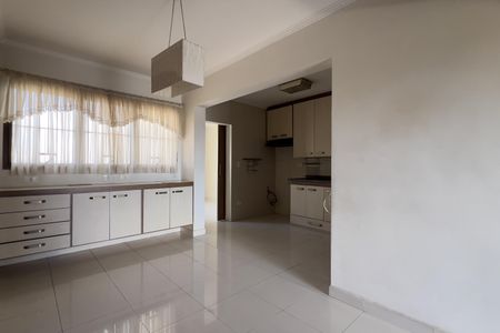 Apartamento à venda com 168m², 3 quartos e 2 vagasCozinha e Área de Serviço