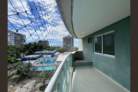 Apartamento para alugar com 71m², 3 quartos e 1 vagaVaranda