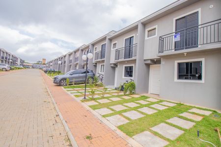 Fachada de casa de condomínio para alugar com 3 quartos, 77m² em Jardim Ipes, Cotia