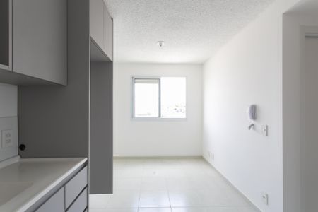 Apartamento para alugar com 34m², 2 quartos e sem vagaSala / Cozinha 
