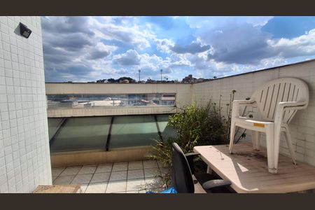 Apartamento à venda com 147m², 3 quartos e 2 vagasVaranda