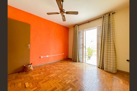 Casa à venda com 193m², 3 quartos e 2 vagasQuarto 1