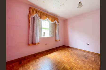 Casa à venda com 193m², 3 quartos e 2 vagasQuarto 3