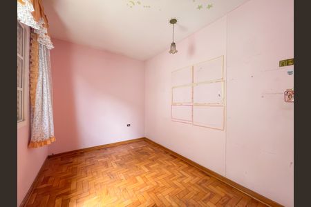 Casa à venda com 193m², 3 quartos e 2 vagasQuarto 3