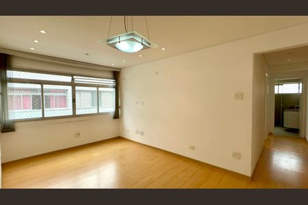 Sala de apartamento à venda com 2 quartos, 70m² em Sumaré, São Paulo