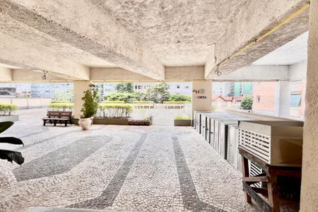 Apartamento para alugar com 110m², 2 quartos e 1 vagaÁrea comum 