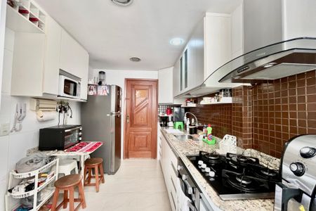Apartamento para alugar com 110m², 2 quartos e 1 vagaCozinha