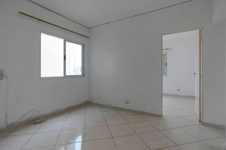Apartamento para alugar com 70m², 2 quartos e 1 vagaSala