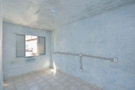 Quarto 1 de casa para alugar com 2 quartos, 64m² em Jardim Lallo, São Paulo