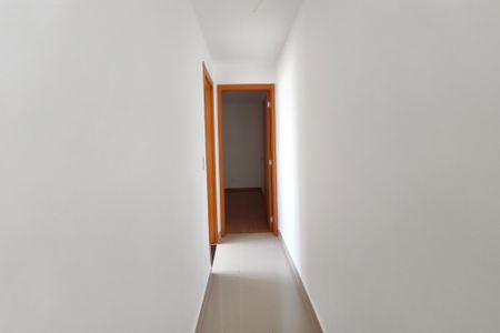 Apartamento à venda com 46m², 2 quartos e 1 vaga Apartamento à venda com 46m², 2 quartos e 1 vagaCorredor - Quartos