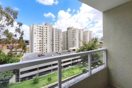 Apartamento à venda com 46m², 2 quartos e 1 vaga Apartamento à venda com 46m², 2 quartos e 1 vagaVaranda da Sala