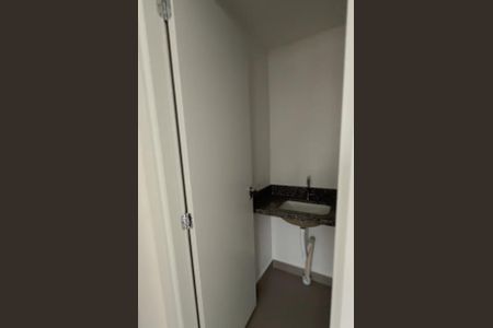 Studio para alugar com 26m², 1 quarto e sem vaga Studio para alugar com 26m², 1 quarto e sem vagaBanheiro