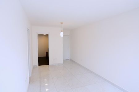 Sala de apartamento para alugar com 3 quartos, 105m² em Santo Antônio, Belo Horizonte