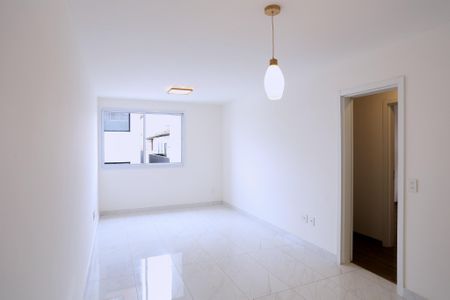 Sala de apartamento para alugar com 3 quartos, 105m² em Santo Antônio, Belo Horizonte