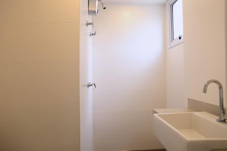 Banheiro da Suíte de apartamento para alugar com 3 quartos, 105m² em Santo Antônio, Belo Horizonte