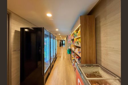 Studio para alugar com 22m², 1 quarto e sem vaga Studio para alugar com 22m², 1 quarto e sem vagaMercadinho