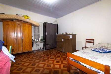 Casa à venda com 500m², 3 quartos e 5 vagas Casa à venda com 500m², 3 quartos e 5 vagasQuarto