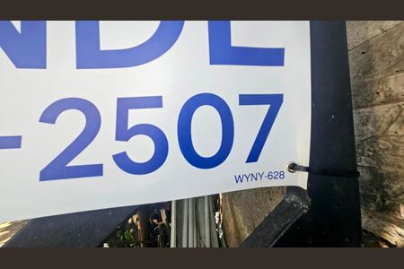 Casa à venda com 500m², 3 quartos e 5 vagasFachada - plaquinha