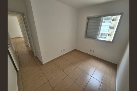 Apartamento para alugar com 3 quartos, 77m² em Jardim Cláudia, São Paulo