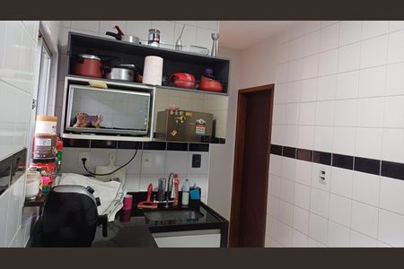 Casa à venda com 2 quartos, 53m² em Engenhoca, Niterói