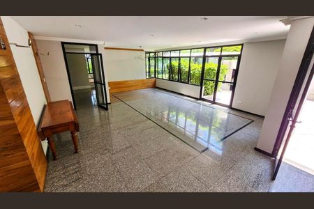 Apartamento à venda com 216m², 4 quartos e sem vaga