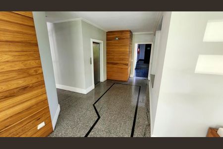 Apartamento à venda com 216m², 4 quartos e sem vaga