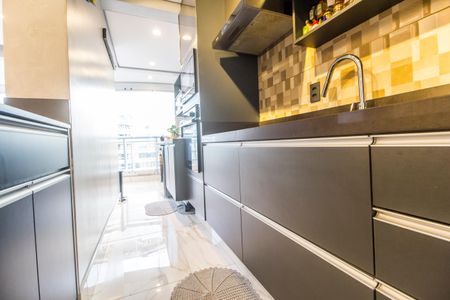 Apartamento para alugar com 70m², 2 quartos e 2 vagasCozinha