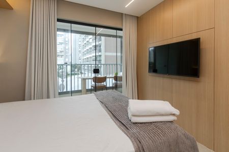 Studio à venda com 32m², 1 quarto e sem vaga Studio à venda com 32m², 1 quarto e sem vagaQuarto