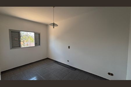 Casa à venda com 374m², 5 quartos e 2 vagas Casa à venda com 374m², 5 quartos e 2 vagasQuarto 2