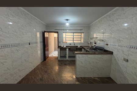 Casa à venda com 374m², 5 quartos e 2 vagas Casa à venda com 374m², 5 quartos e 2 vagasCozinha