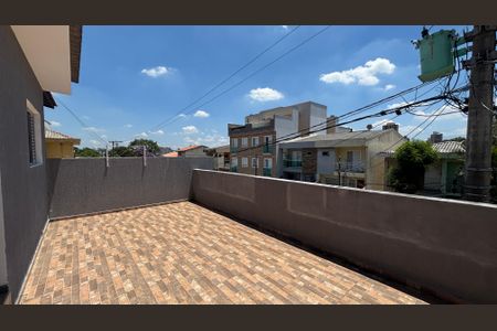 Casa à venda com 374m², 5 quartos e 2 vagas Casa à venda com 374m², 5 quartos e 2 vagasVaranda