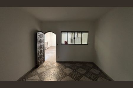 Casa à venda com 374m², 5 quartos e 2 vagas Casa à venda com 374m², 5 quartos e 2 vagasQuarto 3