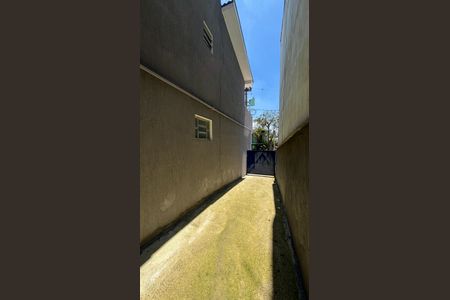 Casa à venda com 374m², 5 quartos e 2 vagas Casa à venda com 374m², 5 quartos e 2 vagasGaragem