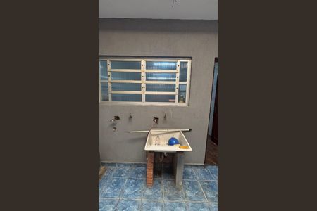 Casa à venda com 374m², 5 quartos e 2 vagas Casa à venda com 374m², 5 quartos e 2 vagasÁrea de Serviço