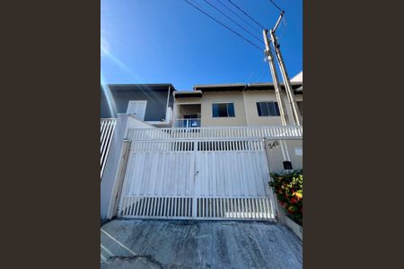 Casa para alugar com 125m², 2 quartos e 3 vagasFachada/Placa