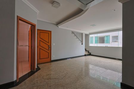 Apartamento à venda com 4 quartos, 264m² em Castelo, Belo Horizonte