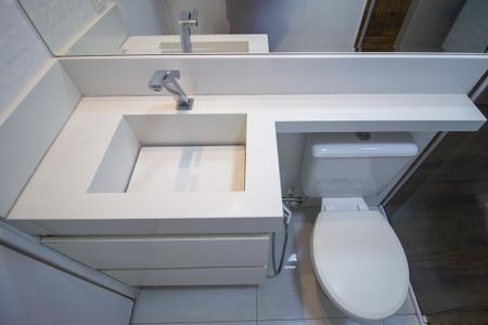 Apartamento para alugar com 48m², 2 quartos e 1 vaga Apartamento para alugar com 48m², 2 quartos e 1 vagaBanheiro